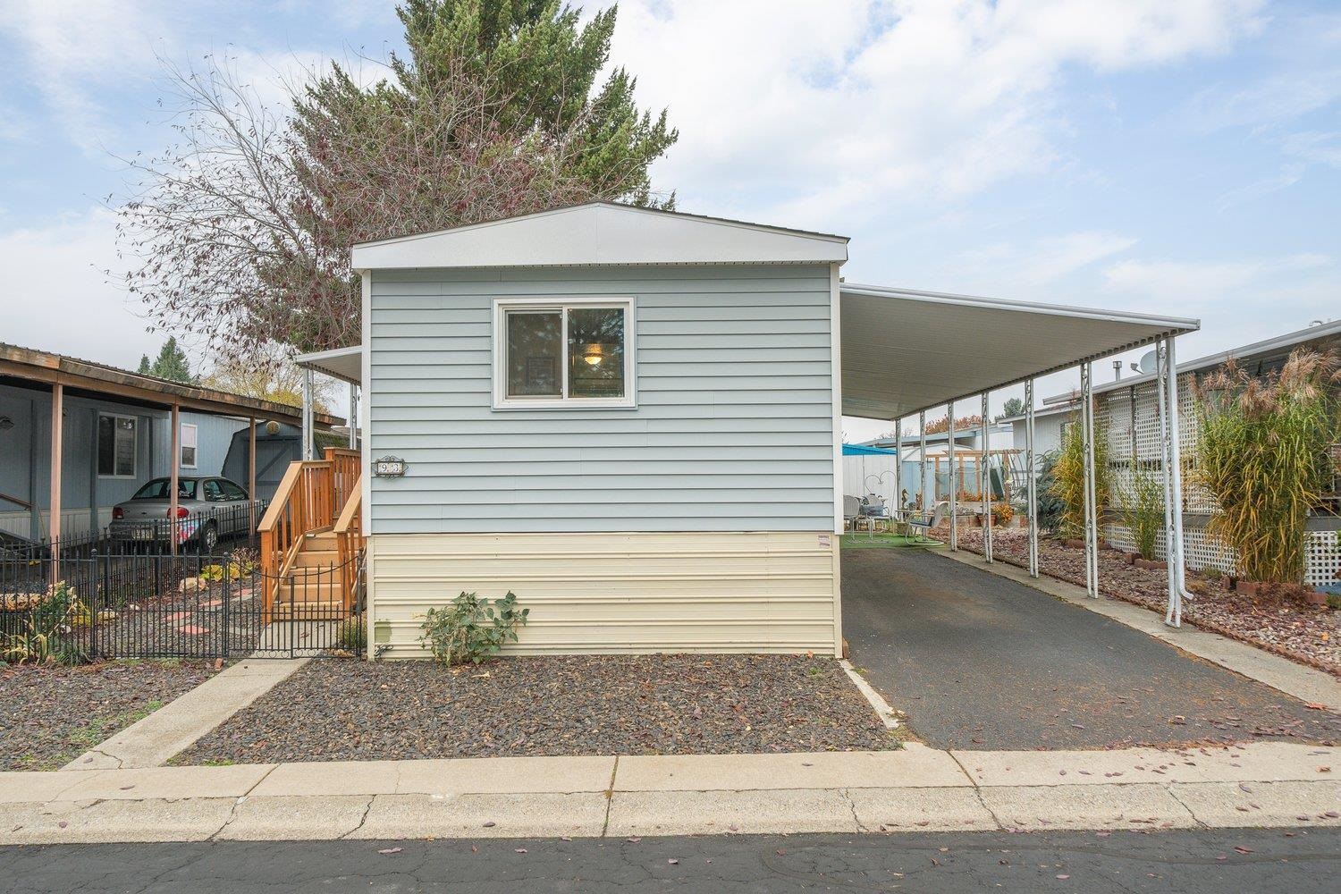 1211 E Lyons Ave - Photo 4