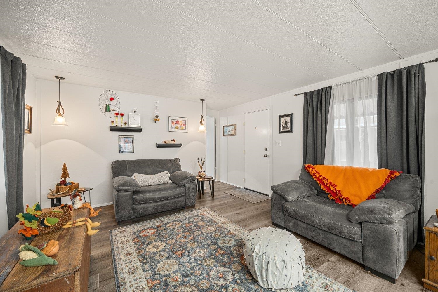 1211 E Lyons Ave - Photo 9
