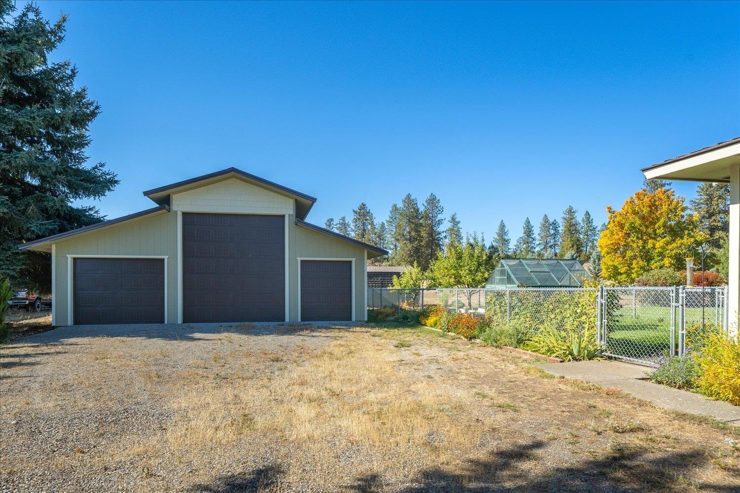 8509 N Martinson Rd - Photo 32
