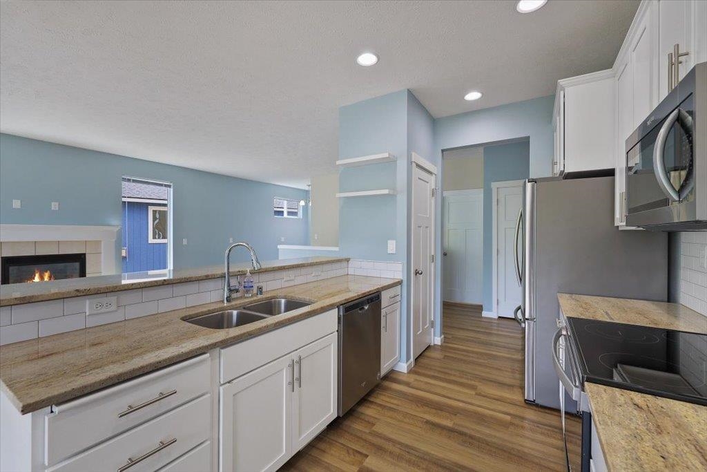 2905 S Custer Ln - Photo 3