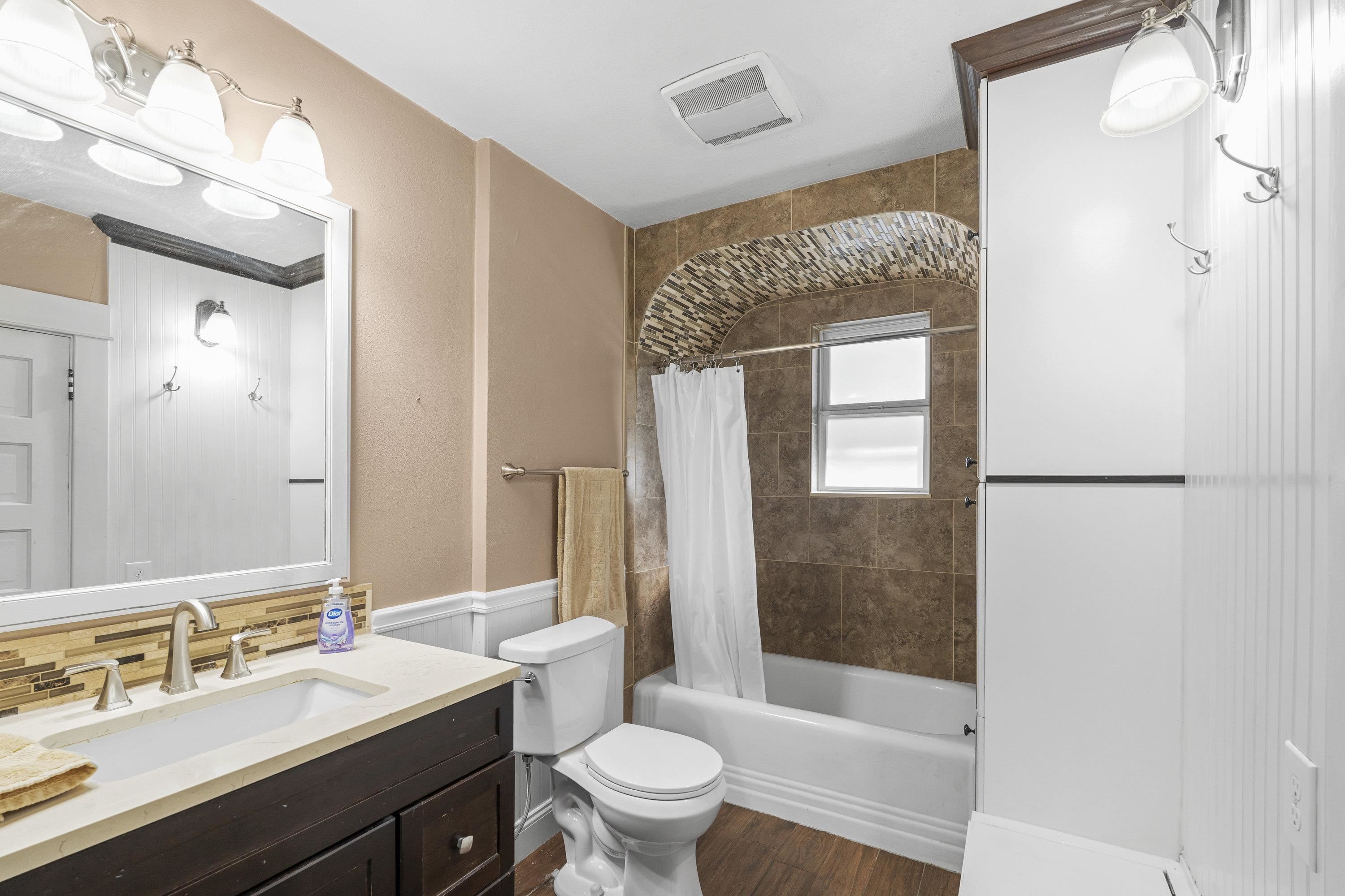 206 W Waverly Pl - Photo 25