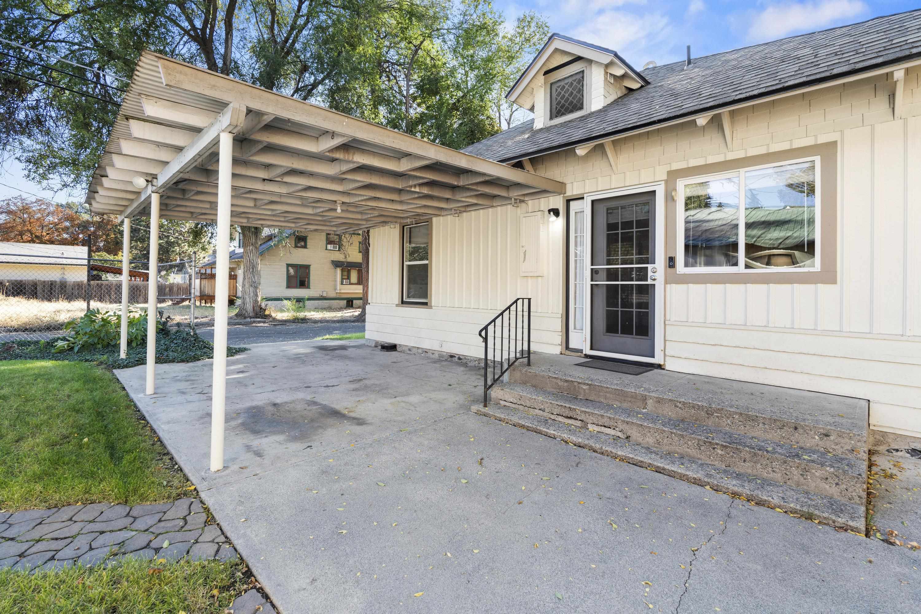 206 W Waverly Pl - Photo 36