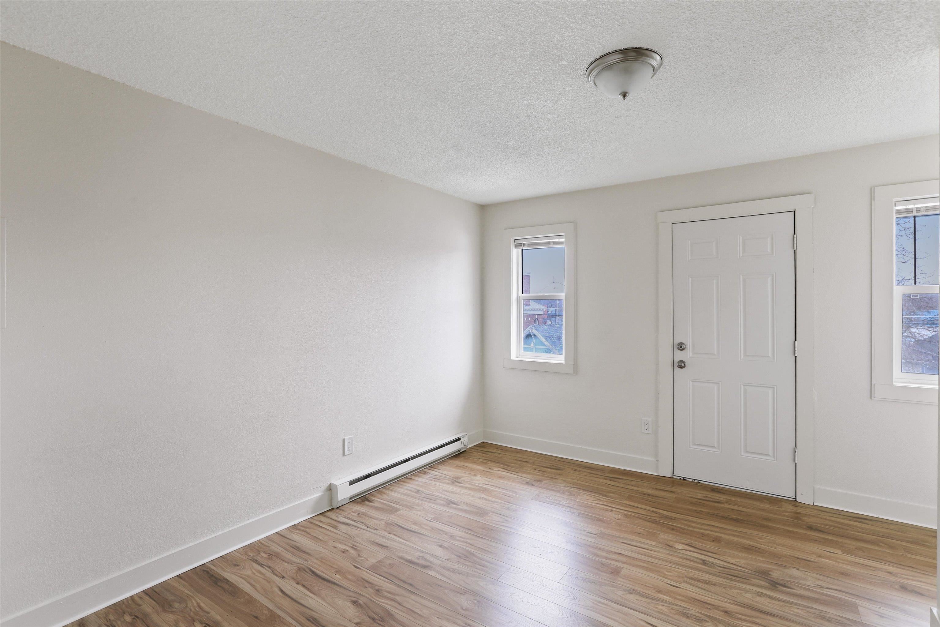 914 W Mansfield Ave - Photo 14