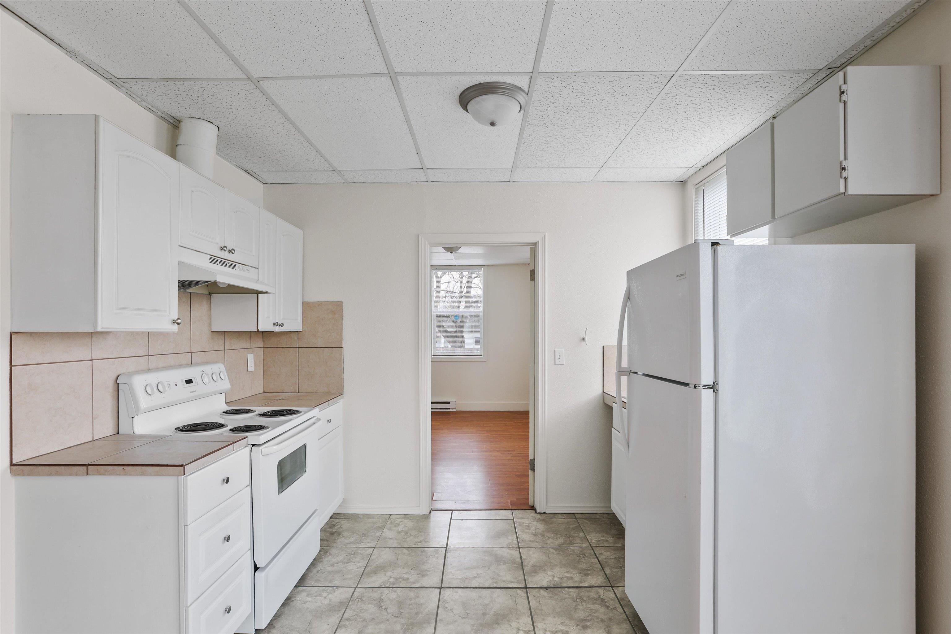 914 W Mansfield Ave - Photo 6