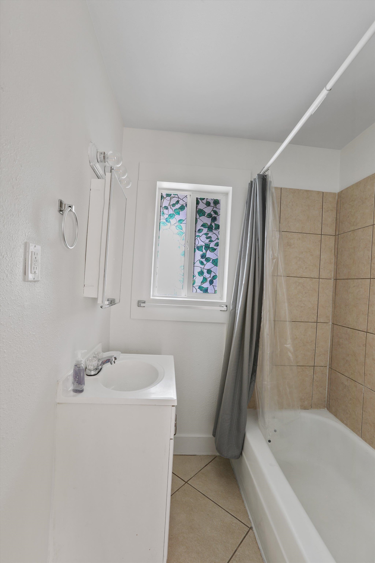914 W Mansfield Ave - Photo 9