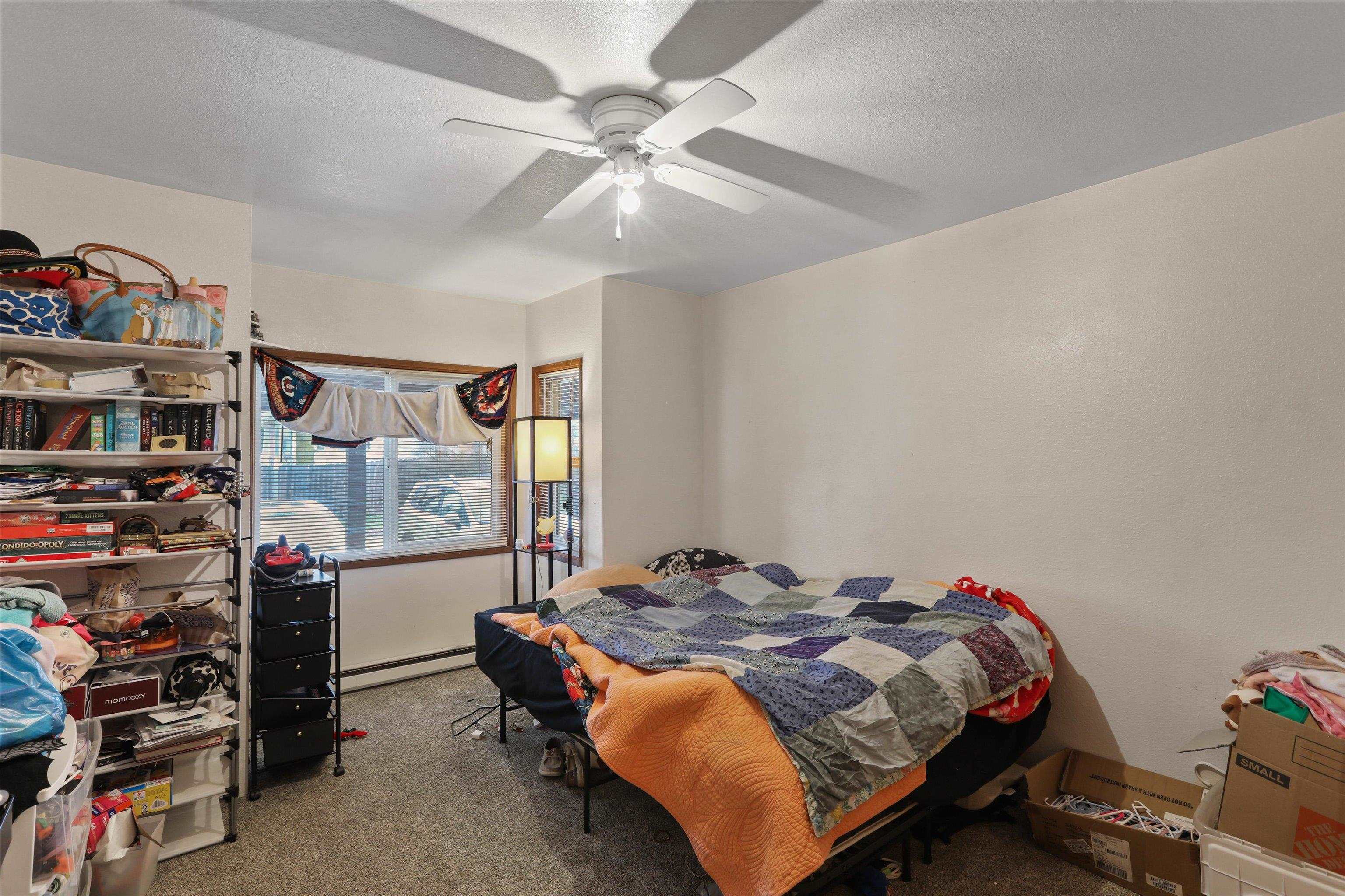 555 W Broadway Ave - Photo 13