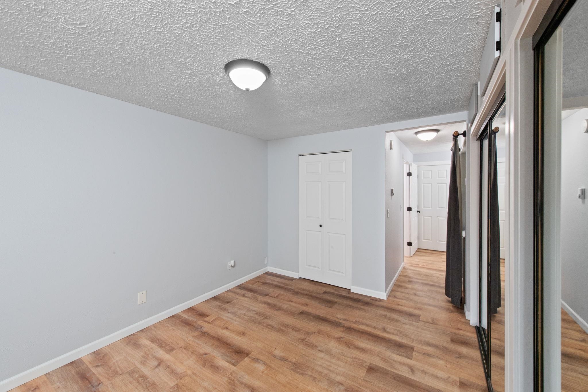 844 W Cliff Dr - Photo 19