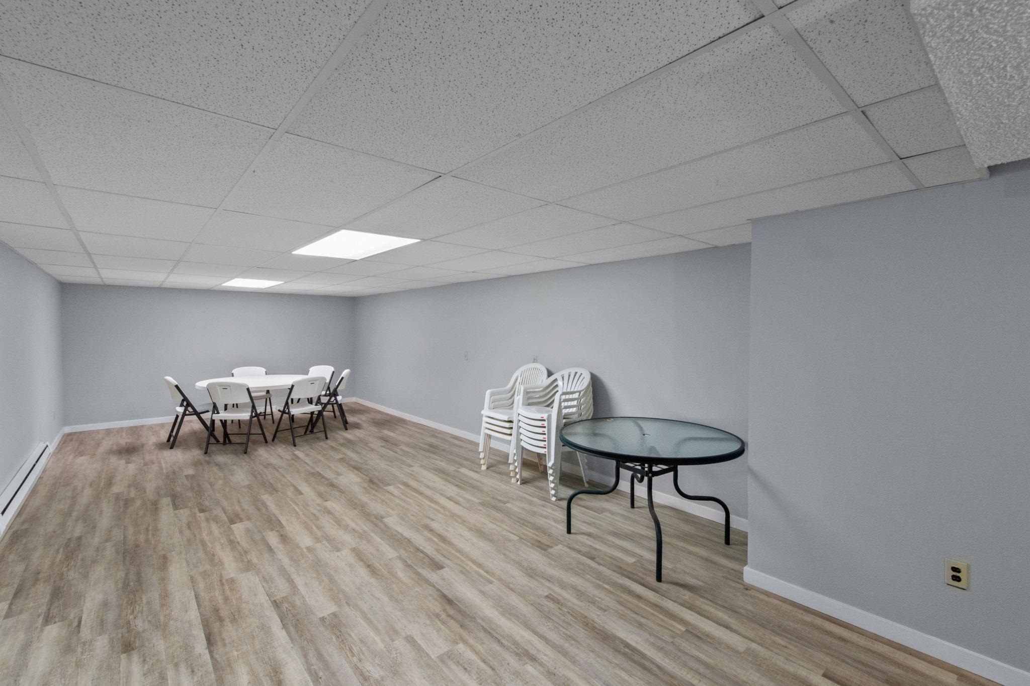 844 W Cliff Dr - Photo 31