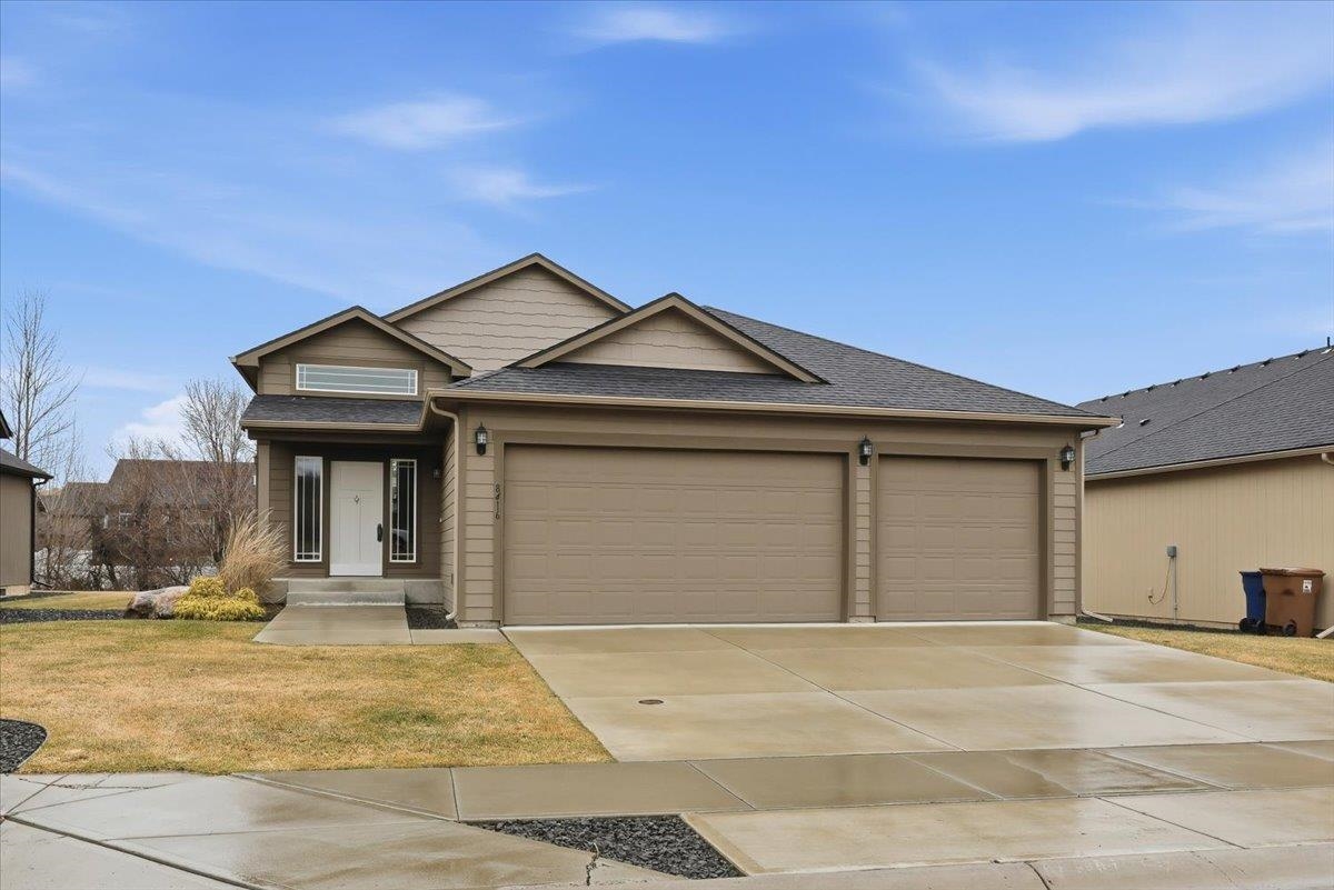 8416 N Summerhill Ln - Photo 1
