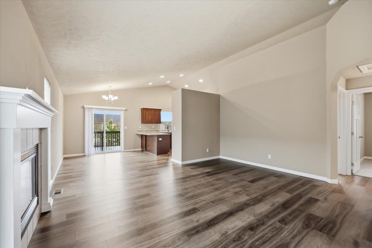 8416 N Summerhill Ln - Photo 5