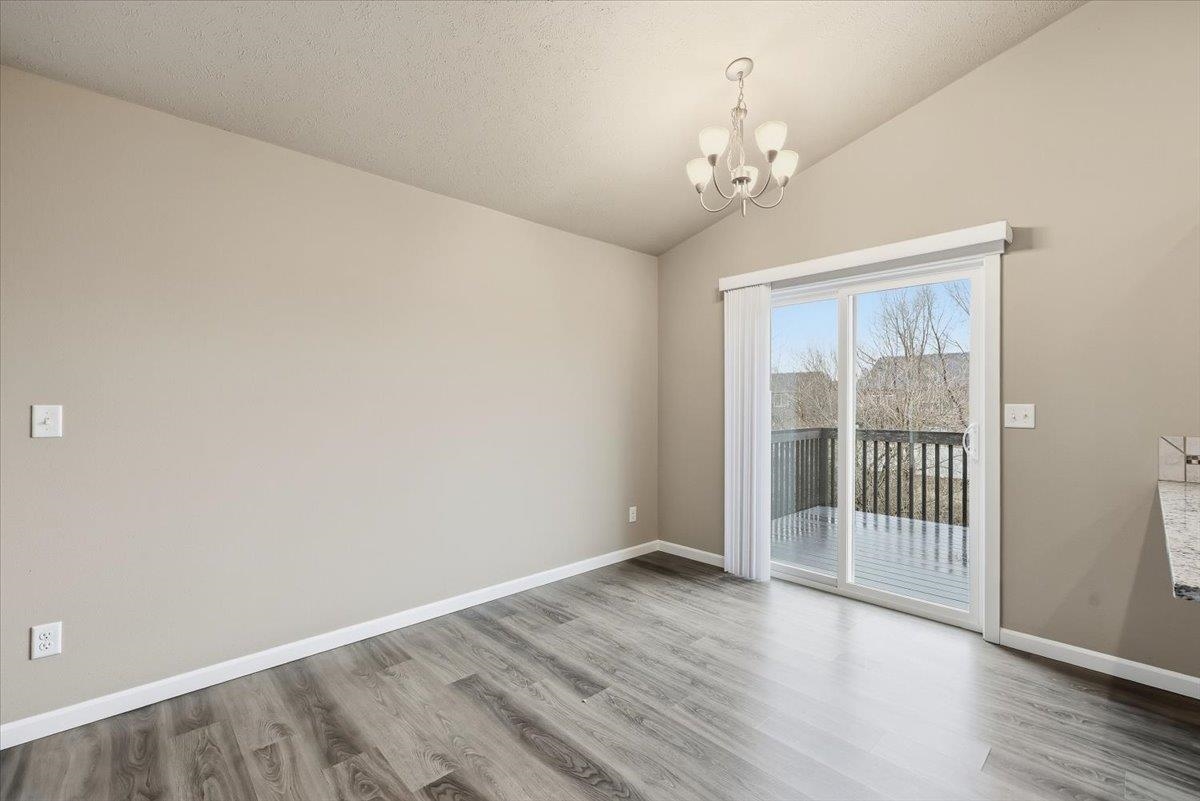 8416 N Summerhill Ln - Photo 6
