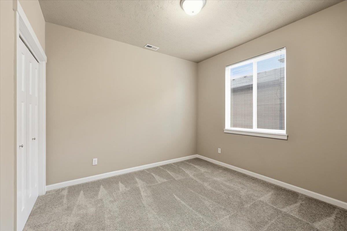 8404 N Summerhill Ln - Photo 12