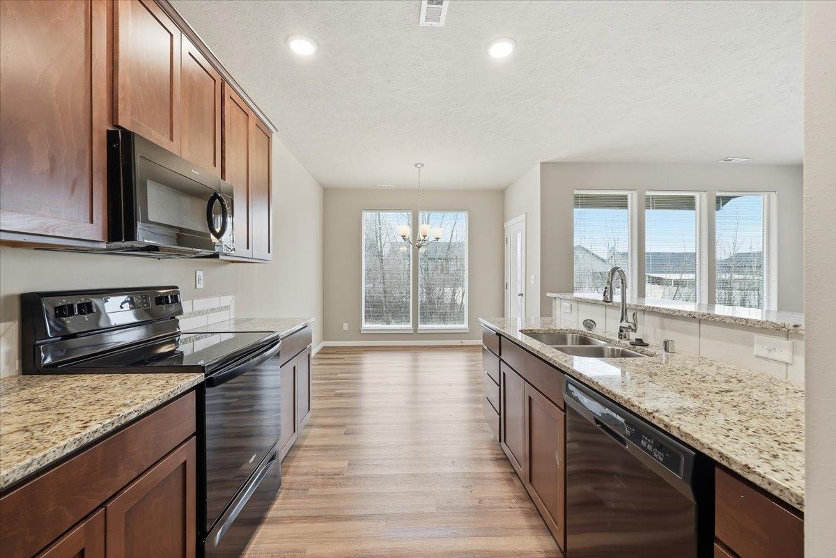 8404 N Summerhill Ln - Photo 6