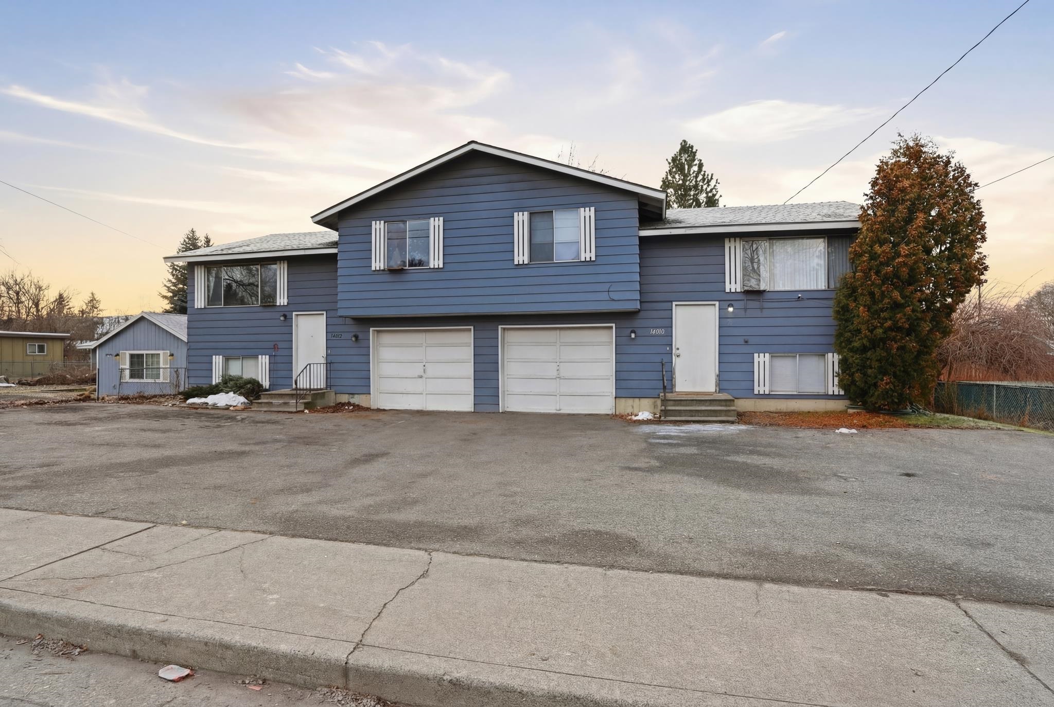14010-14012 E Broadway Ave - Photo 1
