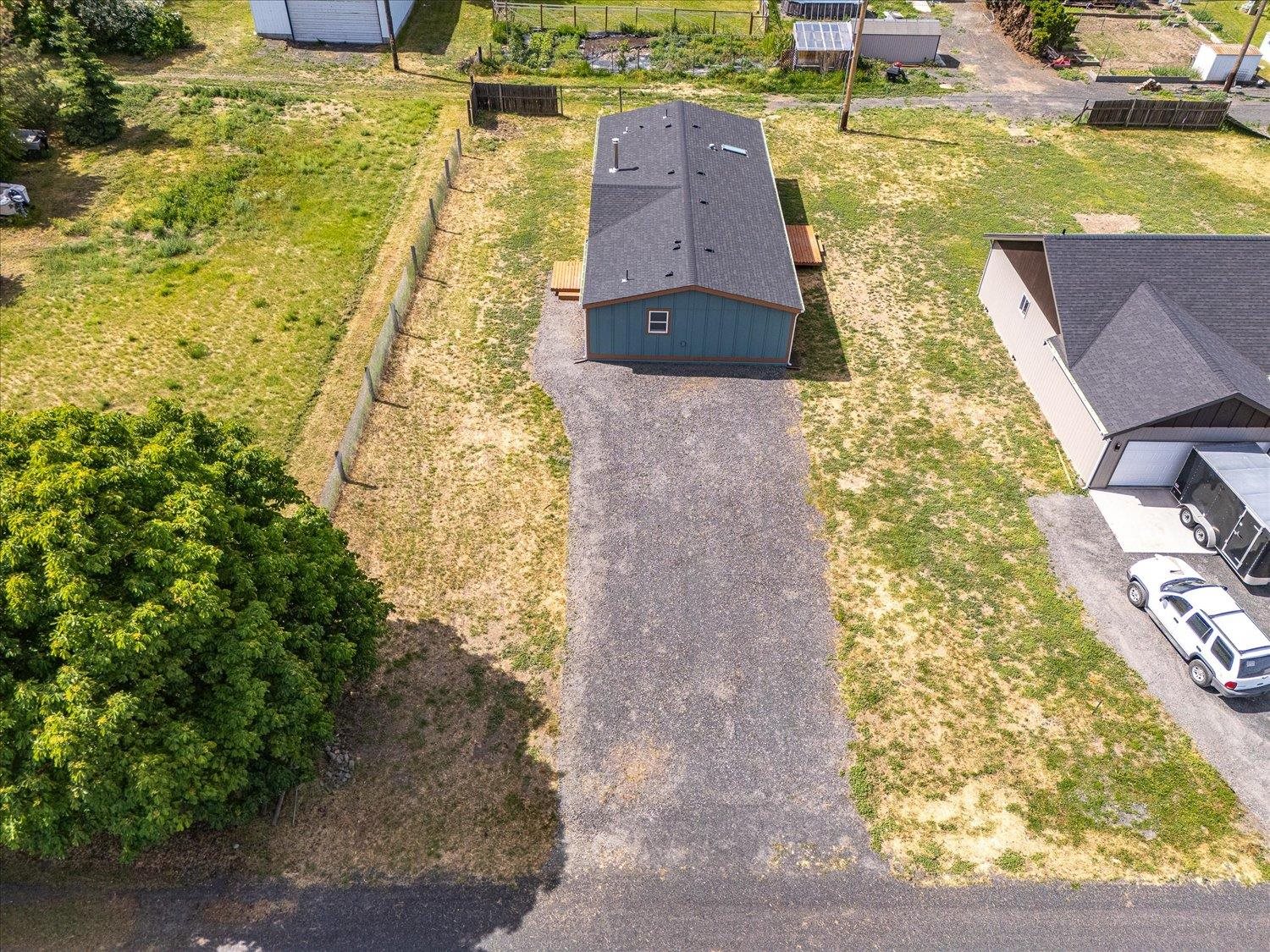 255 SW Railroad St - Photo 31