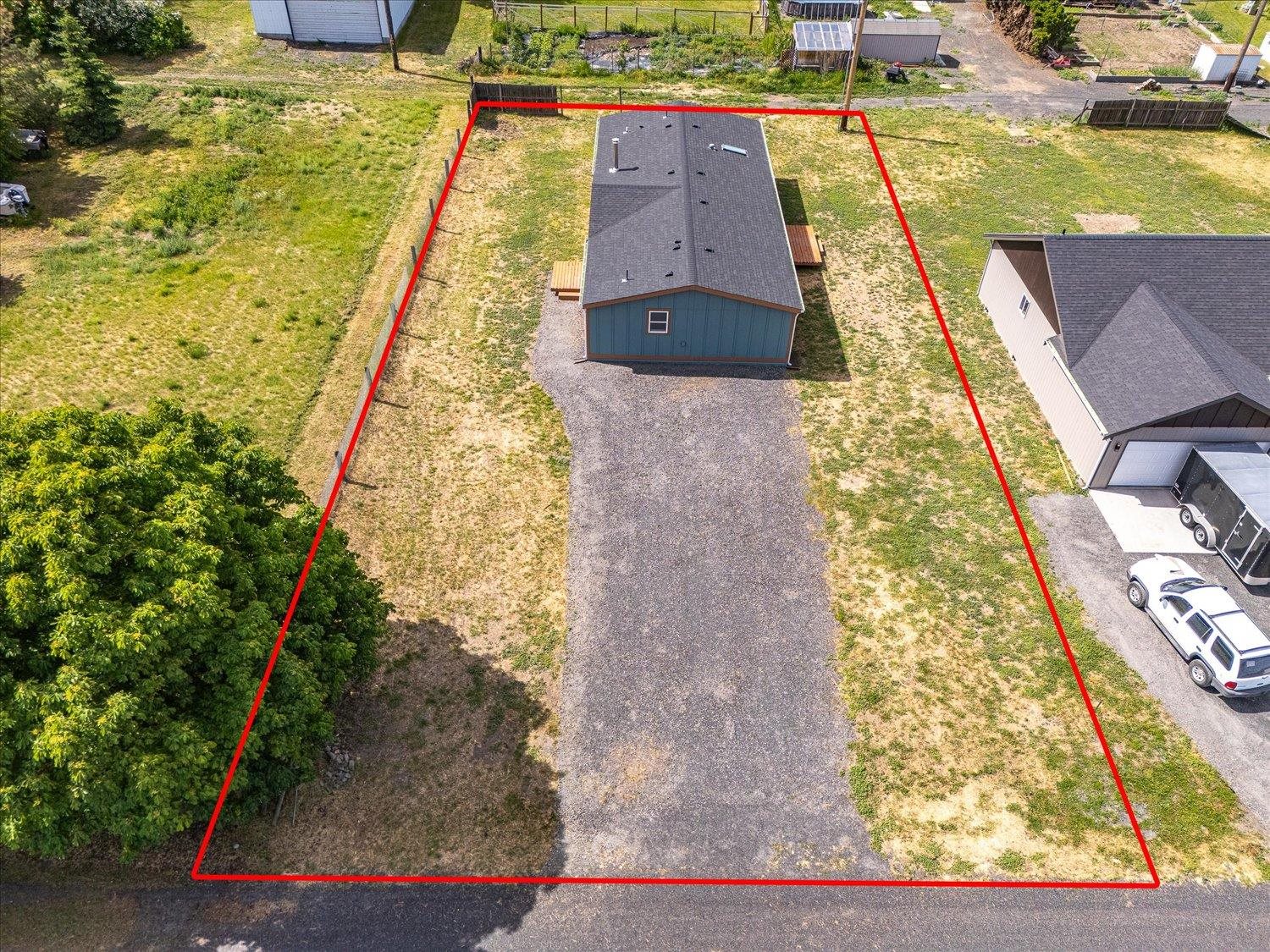 255 SW Railroad St - Photo 32