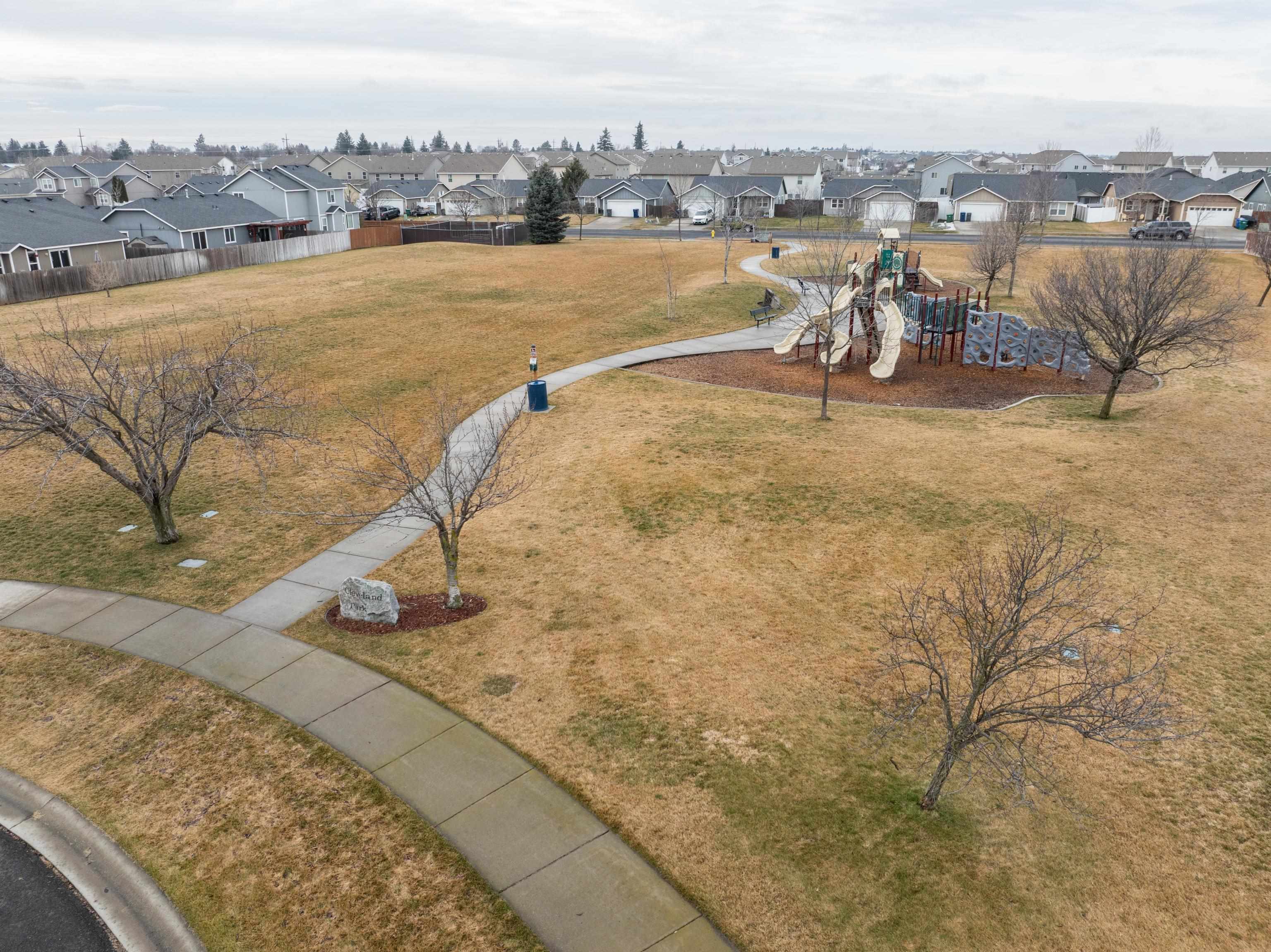 12506 W Meadow Ct - Photo 3