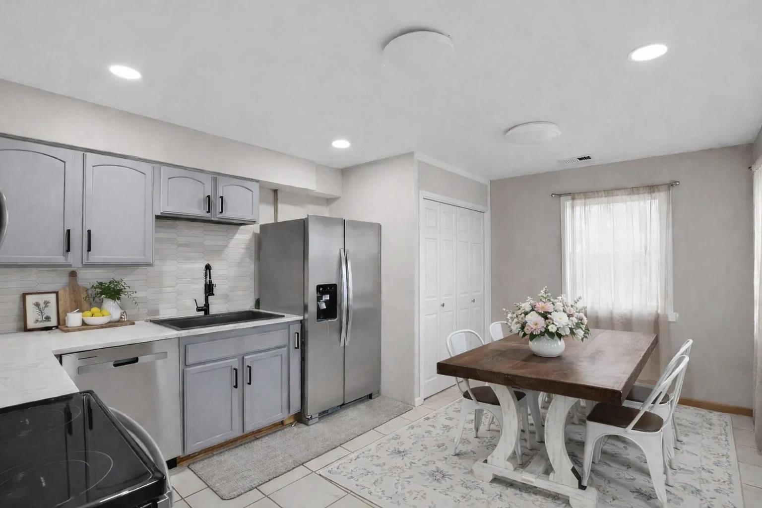 511 E Euclid Ave - Photo 16