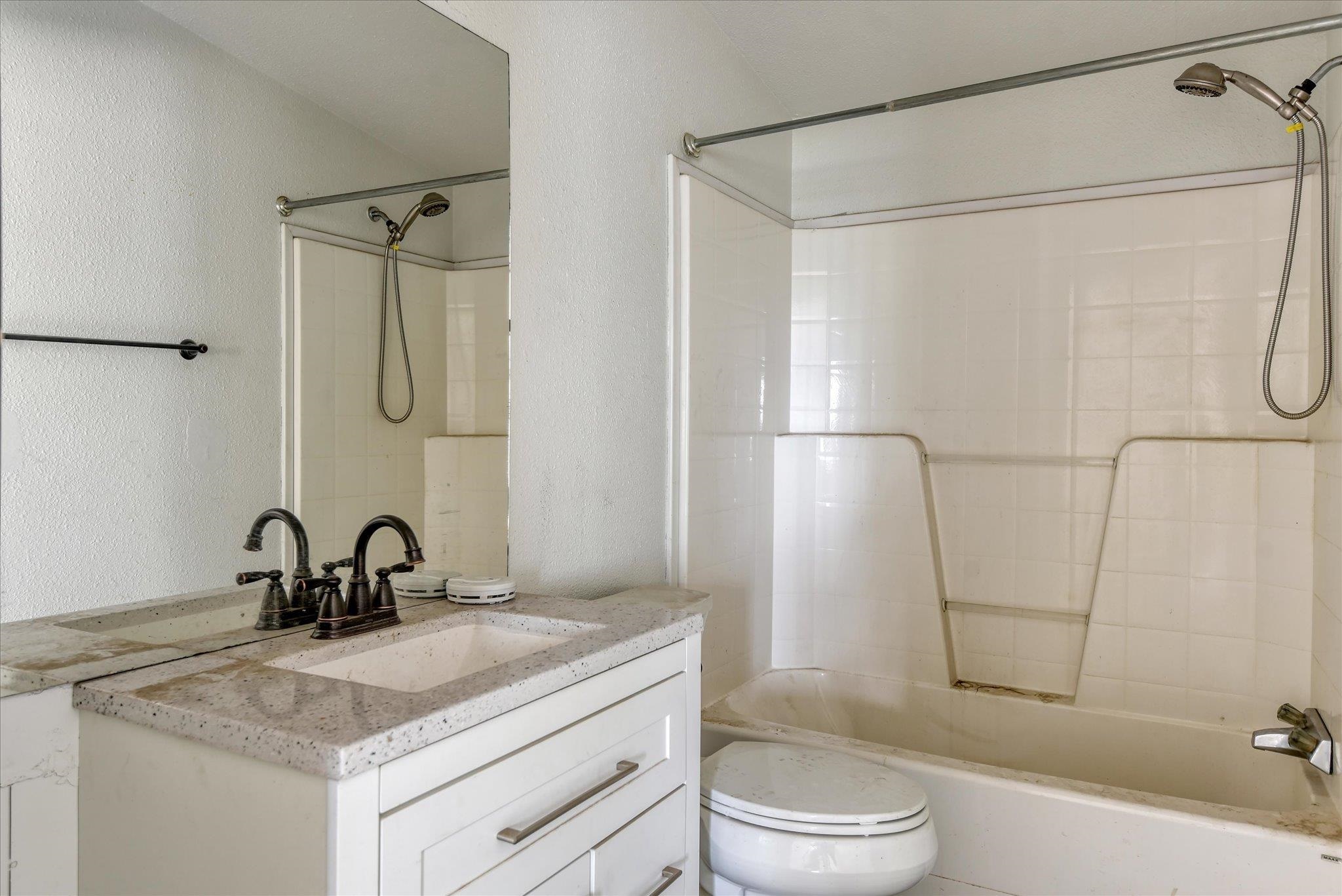 11641 W Newman Lake Dr - Photo 17