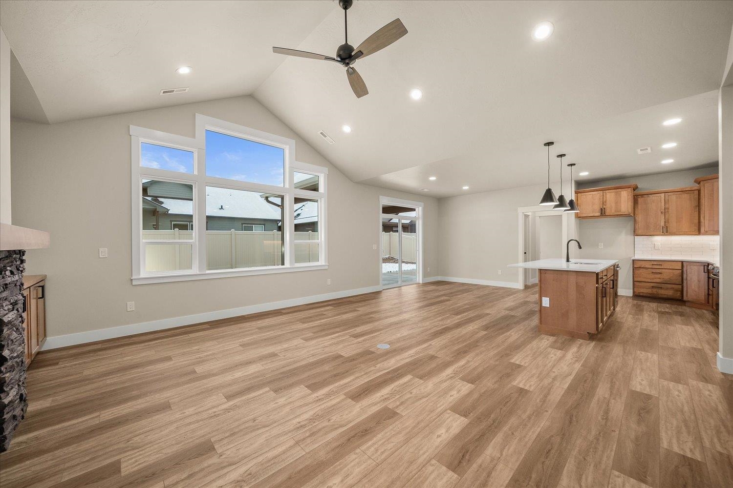 18198 N Morton Ct - Photo 3