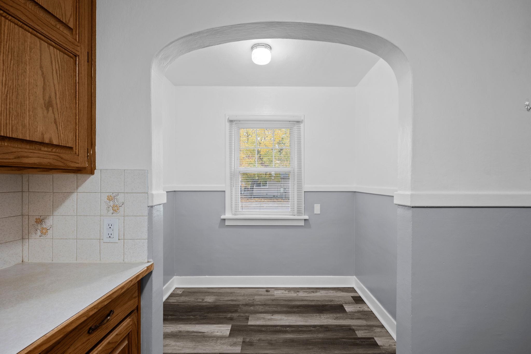 1103 E Longfellow Ave - Photo 15
