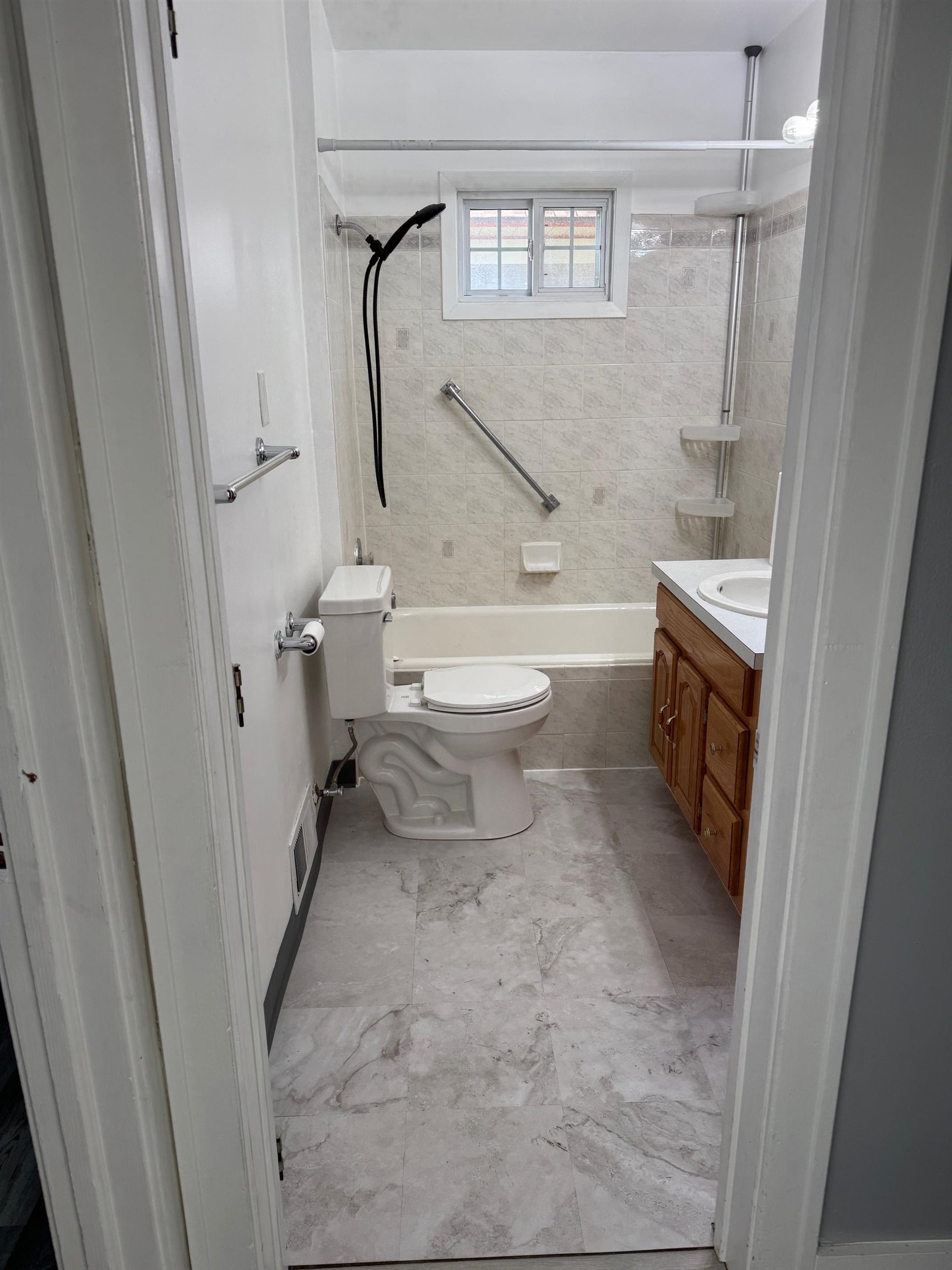 1103 E Longfellow Ave - Photo 19
