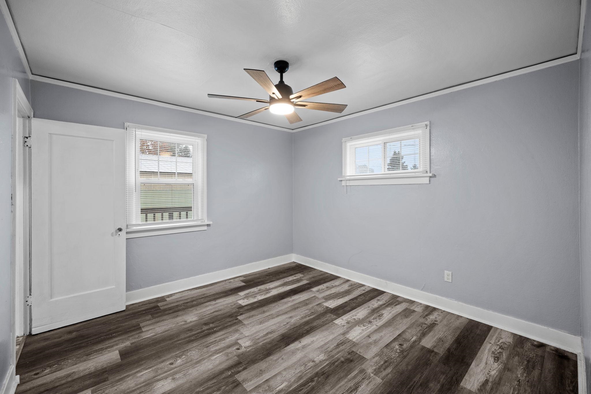 1103 E Longfellow Ave - Photo 20