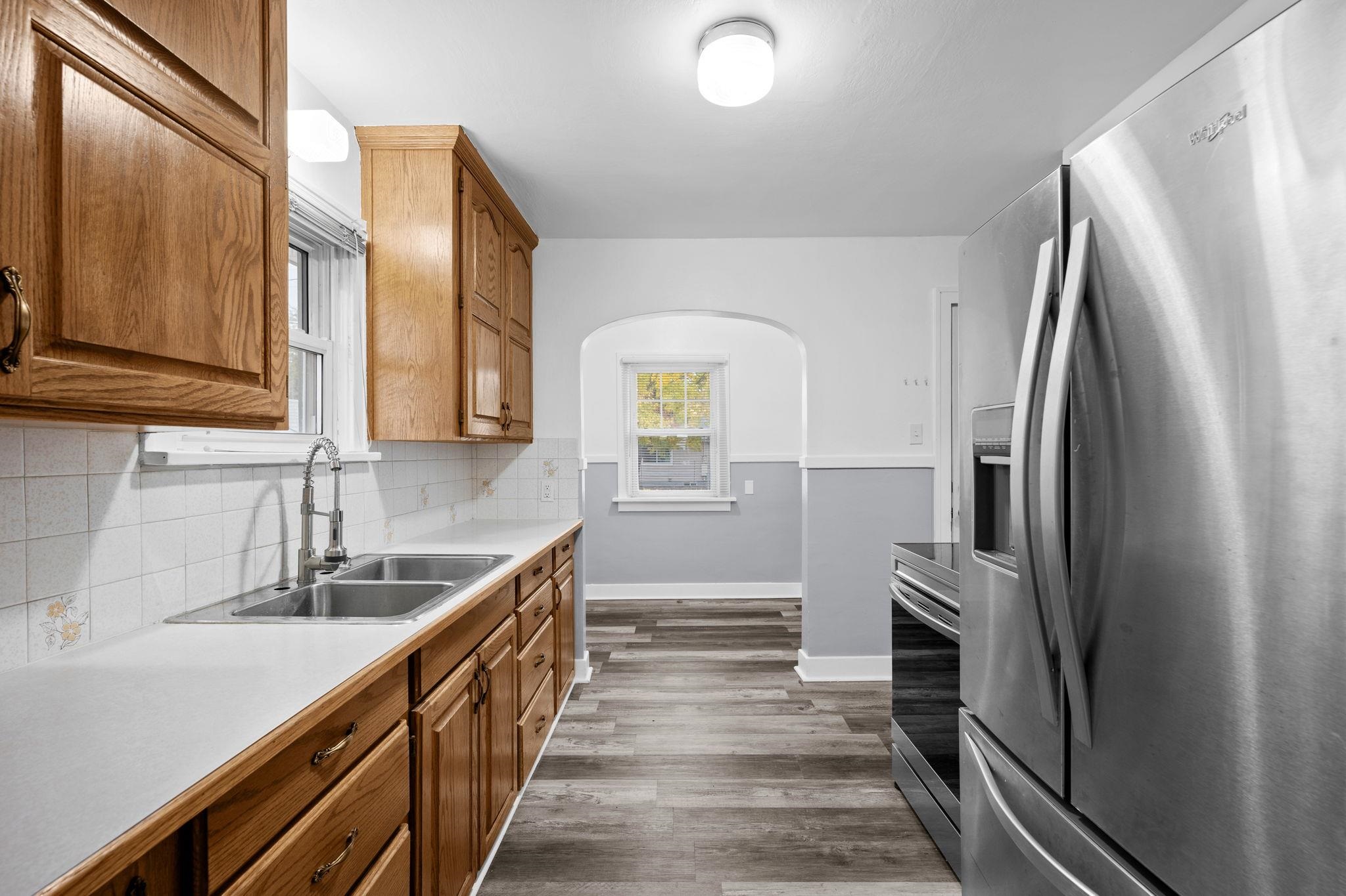 1103 E Longfellow Ave - Photo 10