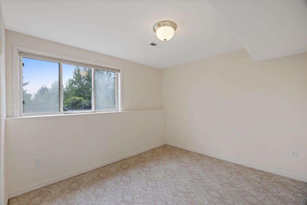 5915 S Dearborn Rd - Photo 35