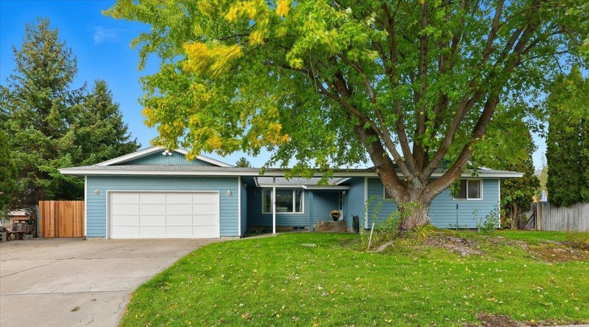 2722 S Cheryl Ct - Photo 1