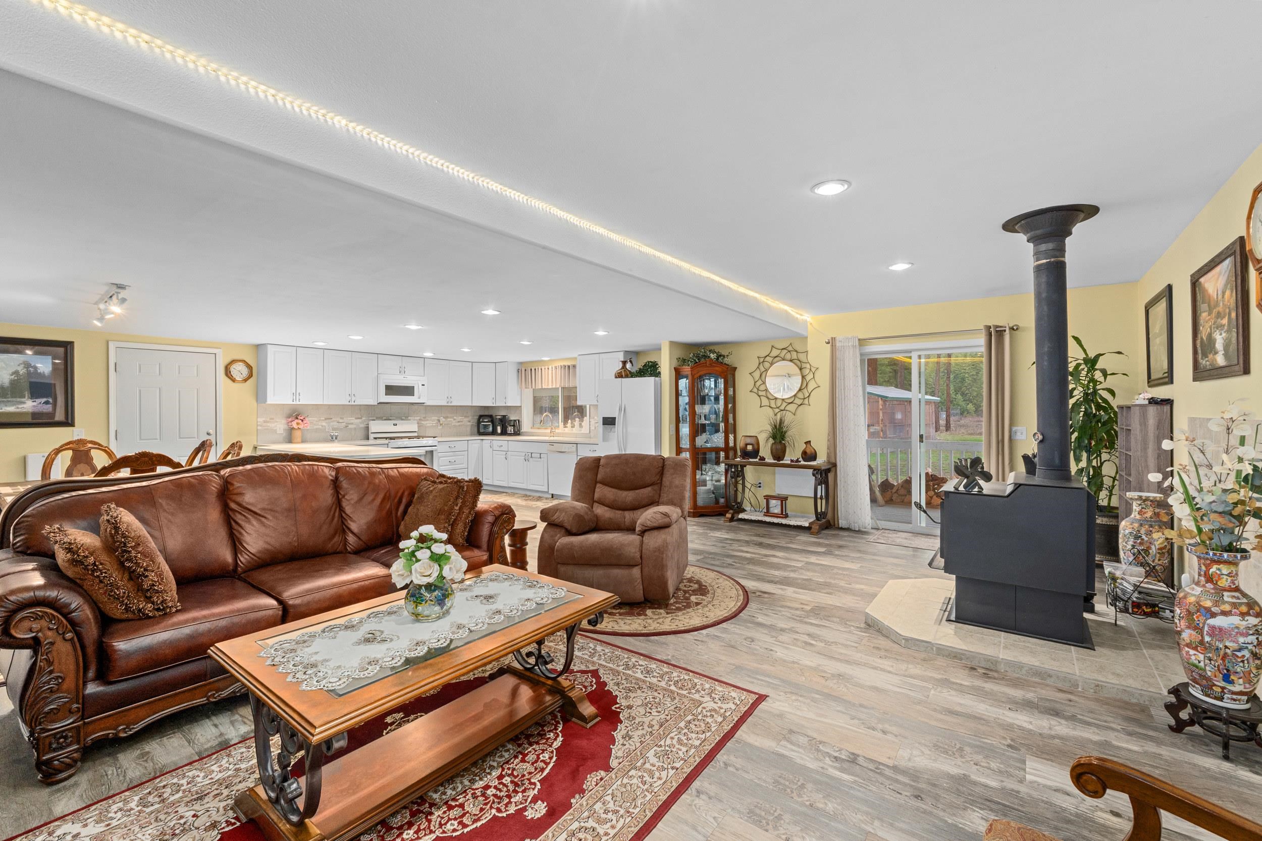 3714 Sand Creek Rd - Photo 10