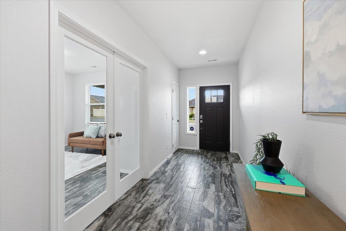 815 W Siena Peak Dr - Photo 3