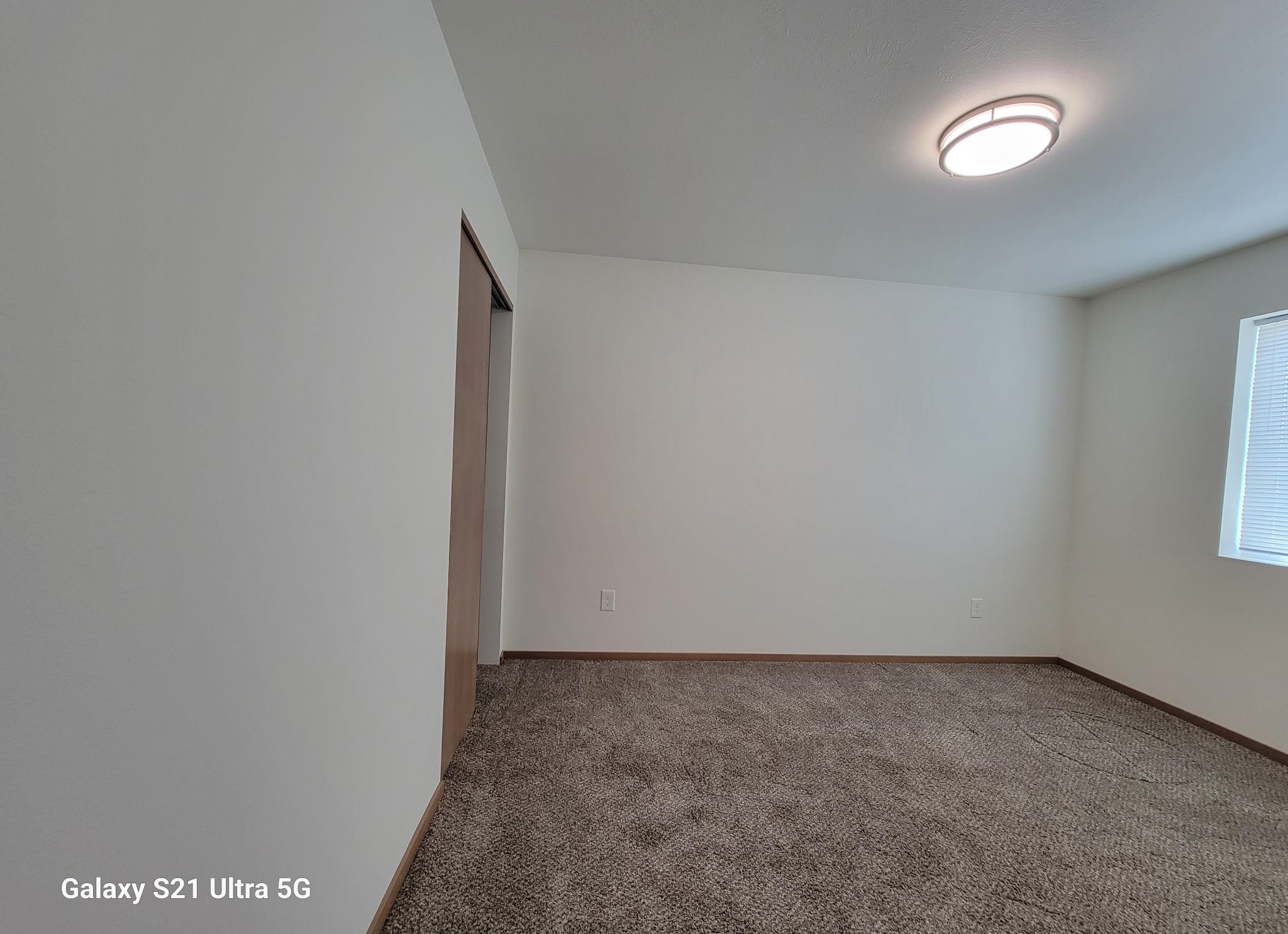 11924 E 2ND Ln - Photo 3