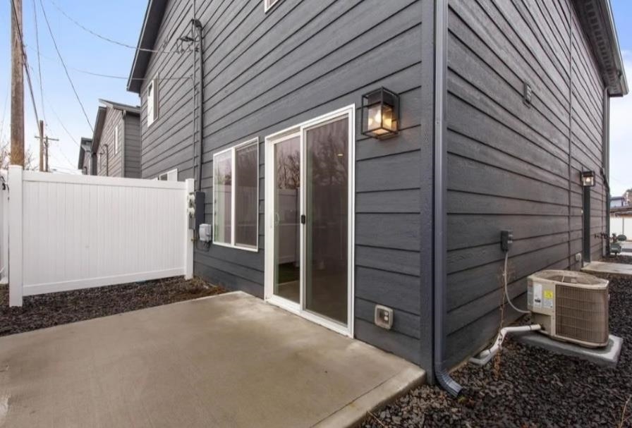 11924 E 2ND Ln - Photo 7