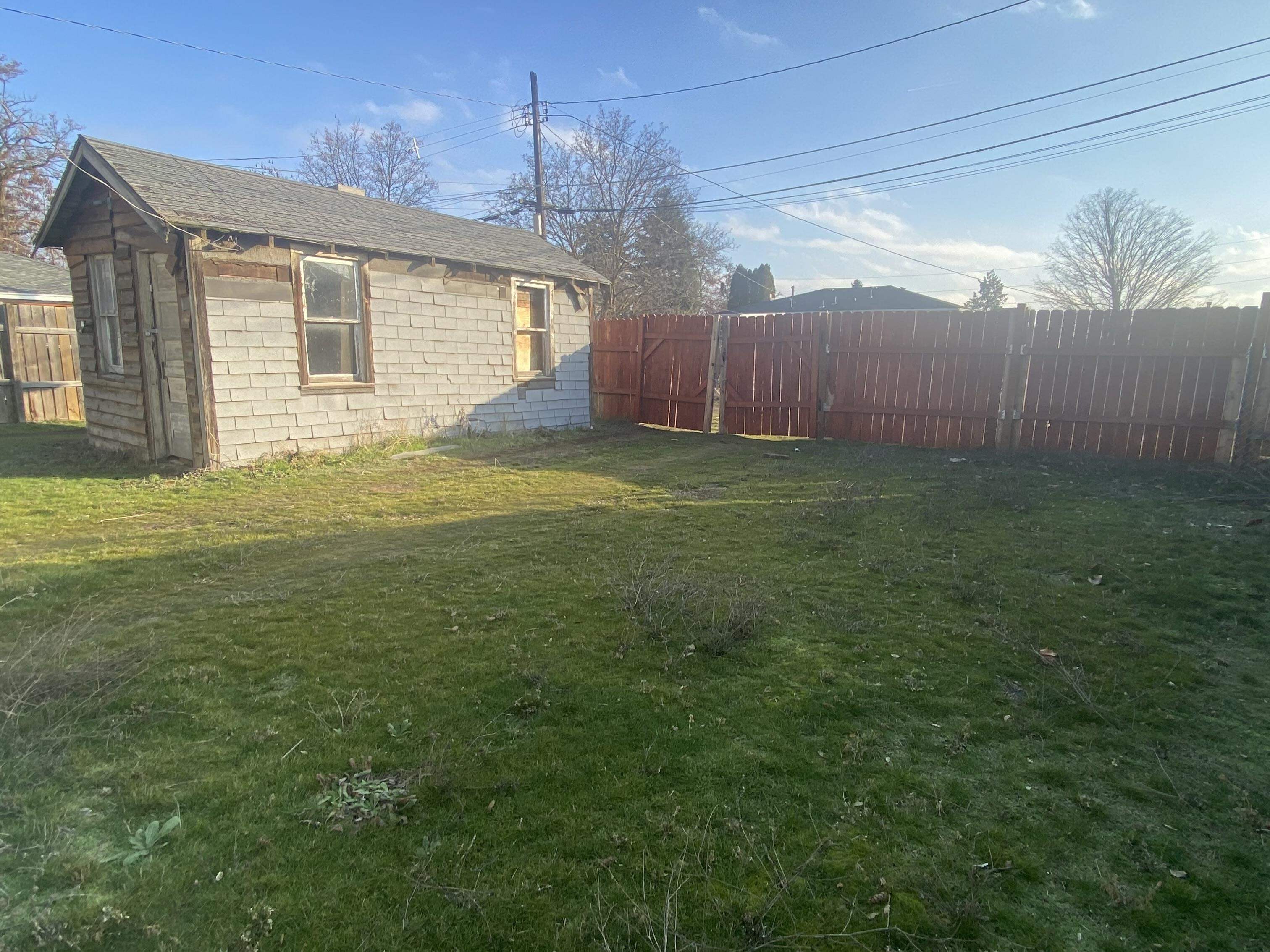 1408 E Providence Ave - Photo 15