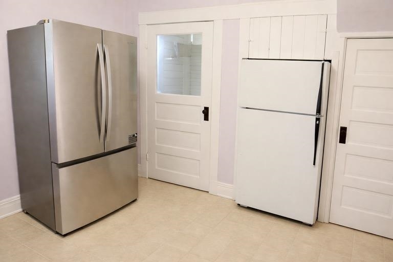 1408 E Providence Ave - Photo 4