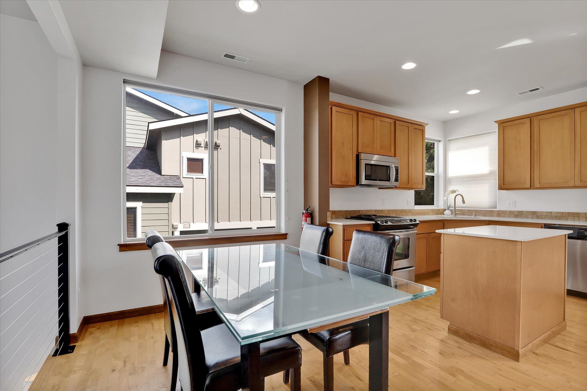 1827 W Bridge Ave - Photo 5