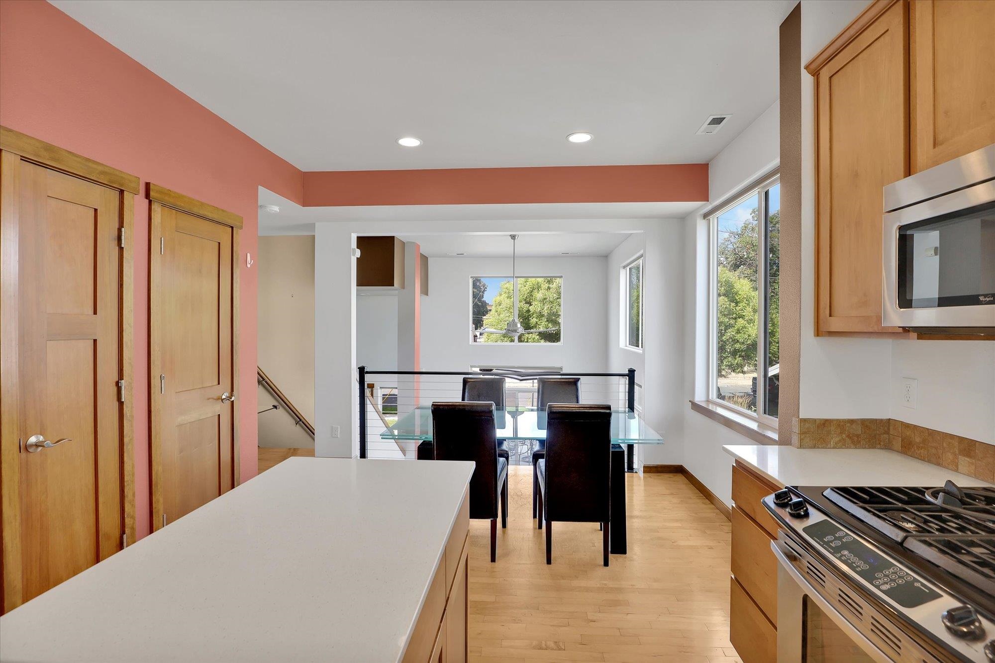 1827 W Bridge Ave - Photo 10