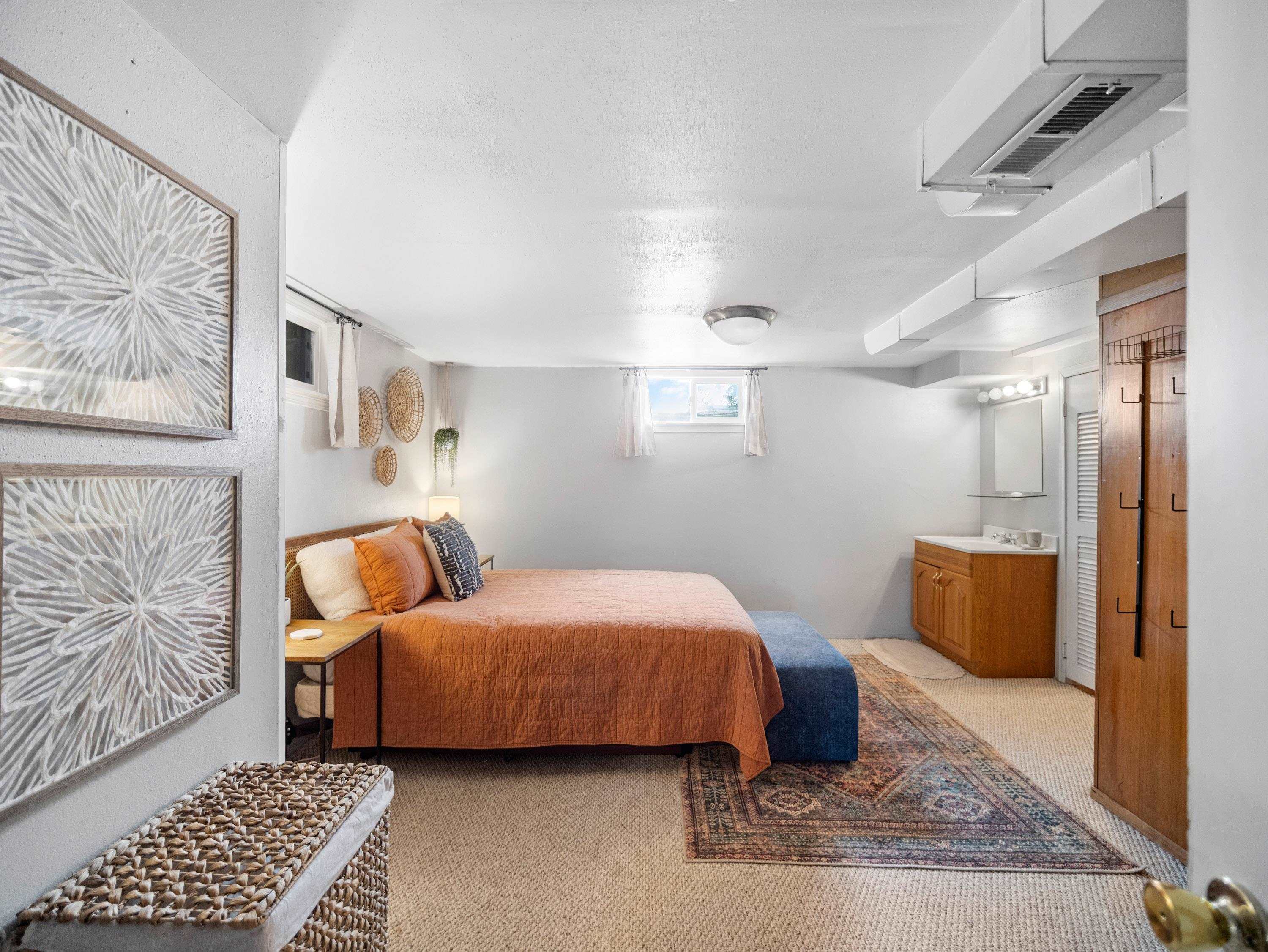 2118 N Hemlock St - Photo 32