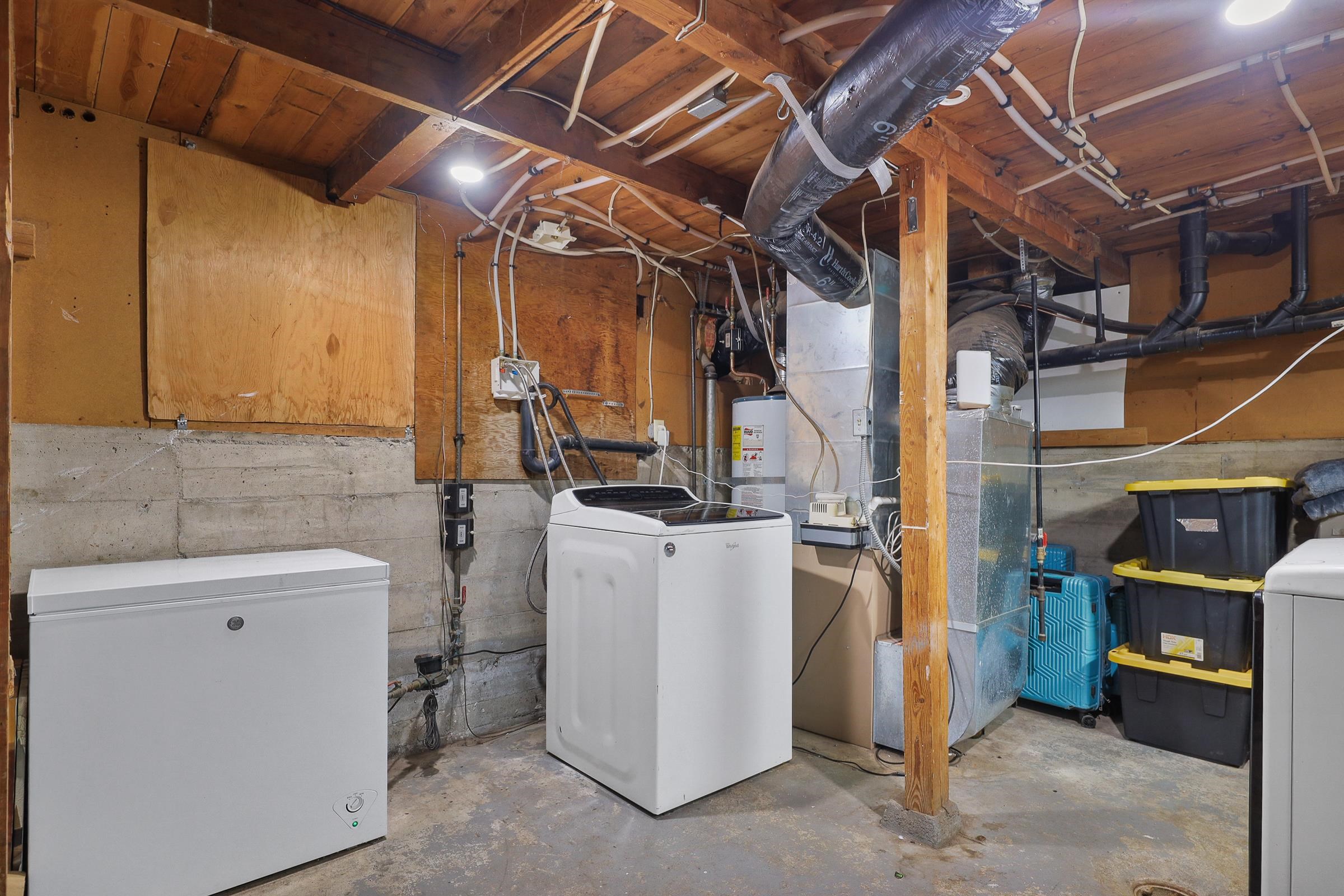 818 E Courtland Ave - Photo 15