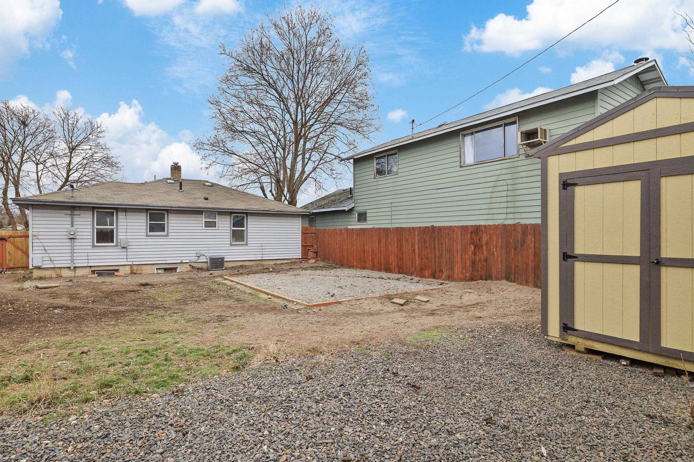 818 E Courtland Ave - Photo 19