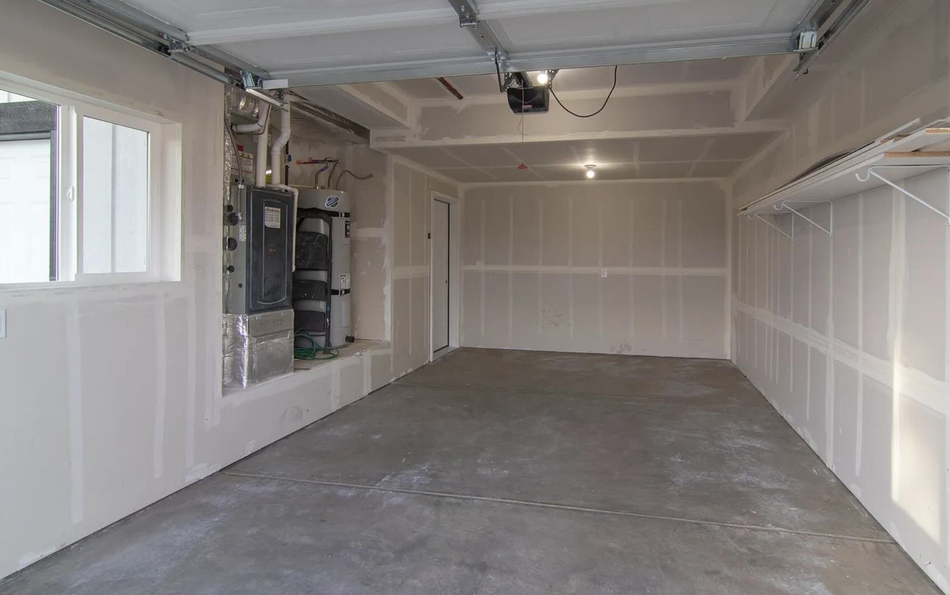 12402 E Broadway Ave - Photo 9