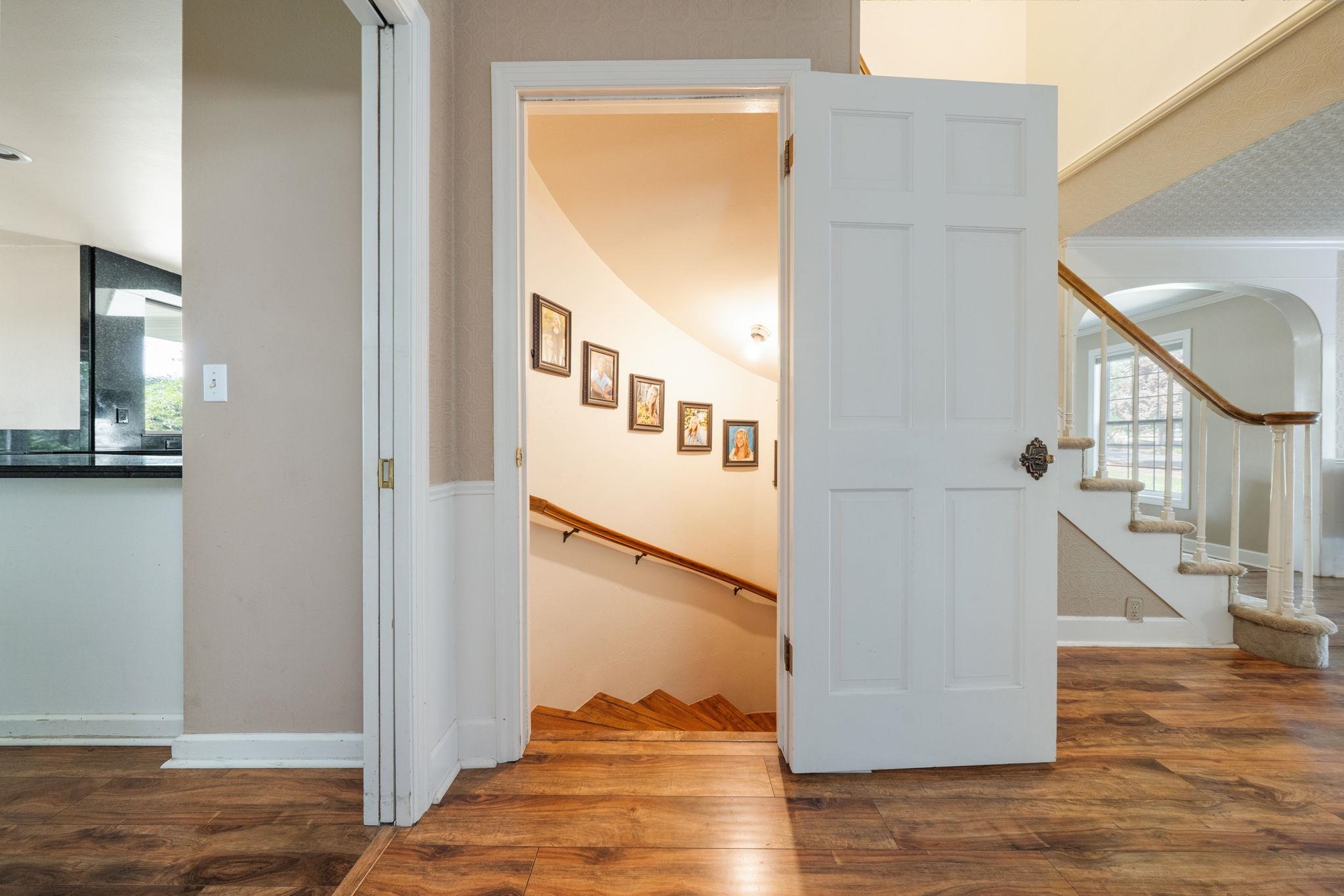 4311 W Center Ln - Photo 24