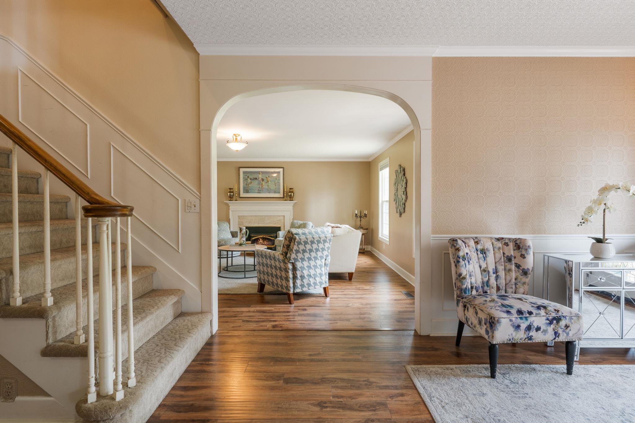 4311 W Center Ln - Photo 4