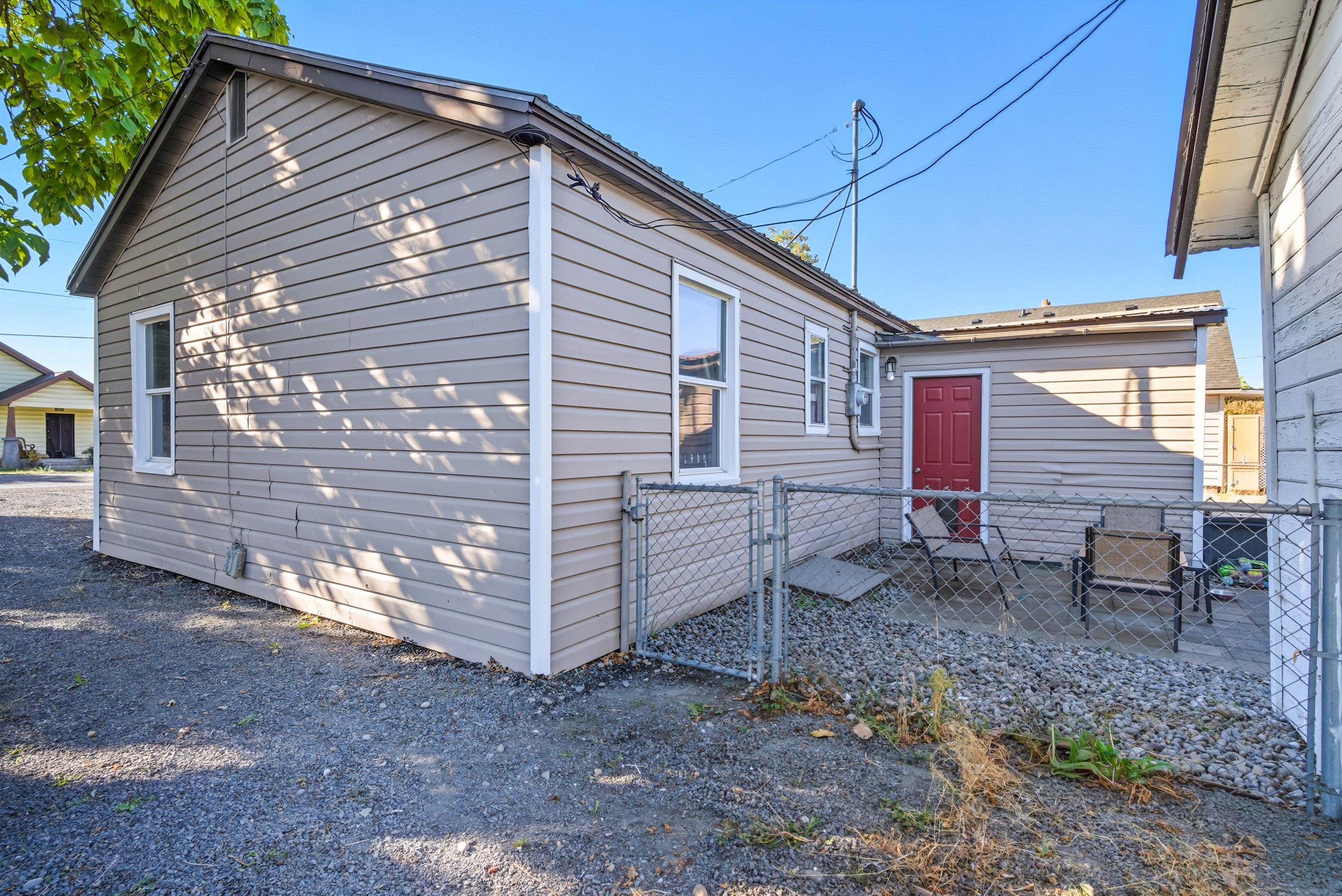 10005 E Empire Ave - Photo 4