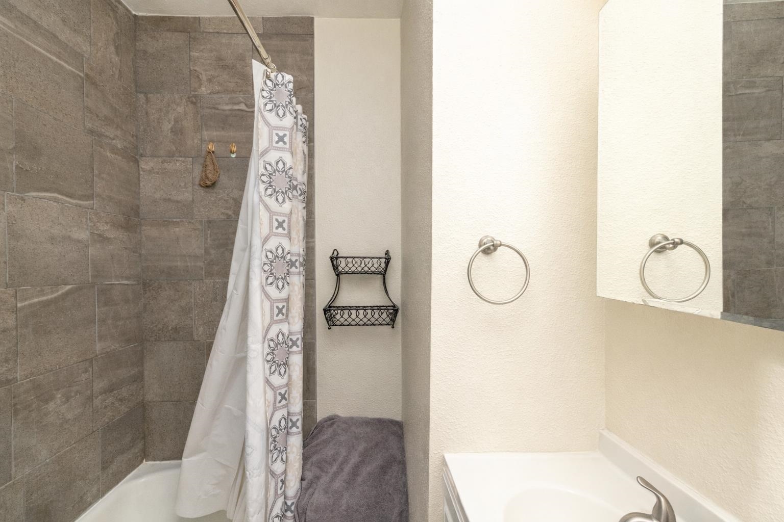 422 4th St - Photo 13