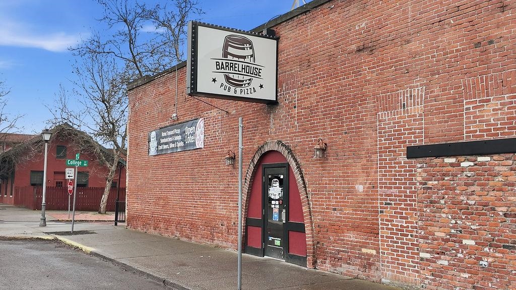422 4th St - Photo 45