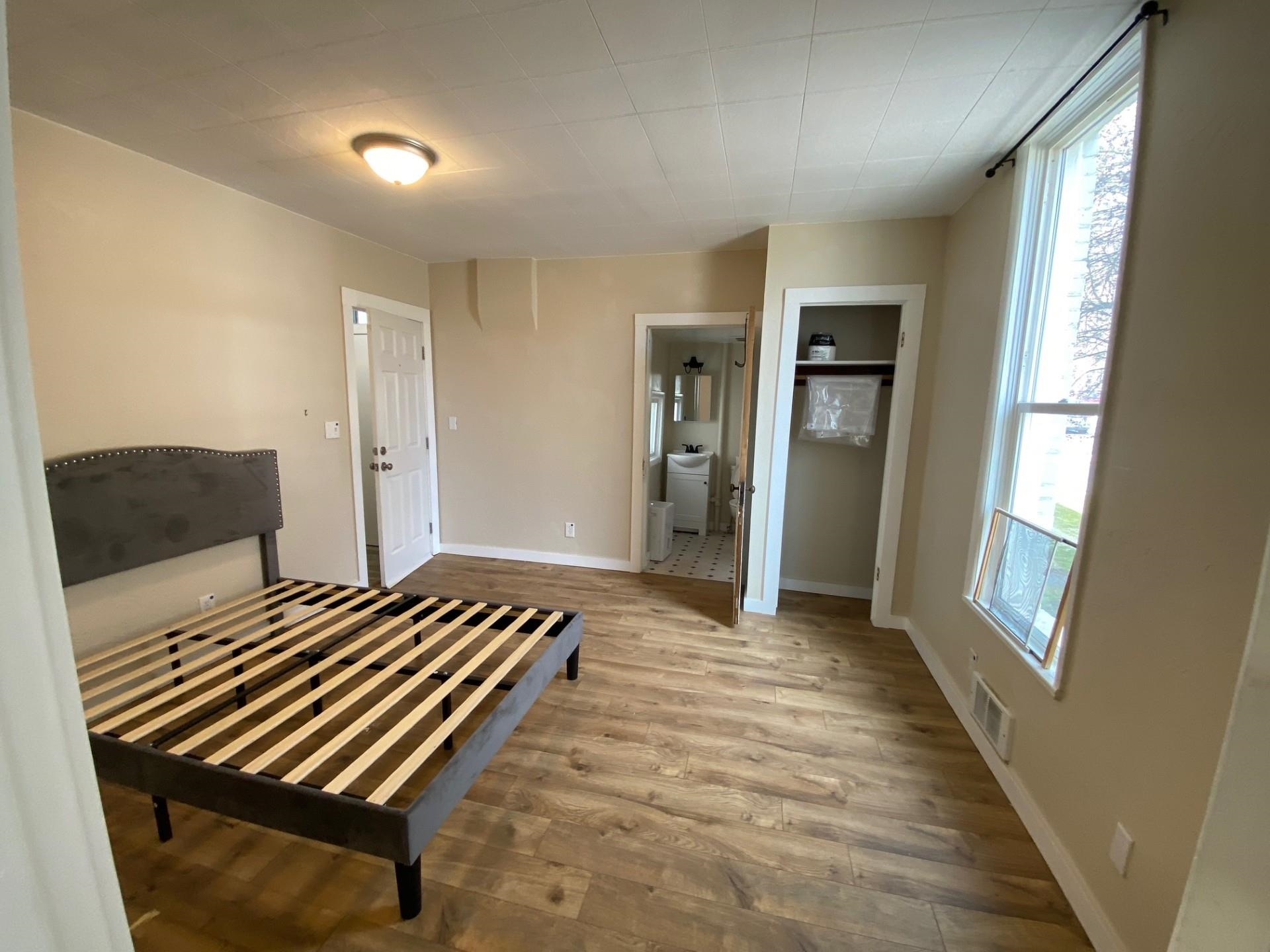422 4th St - Photo 10