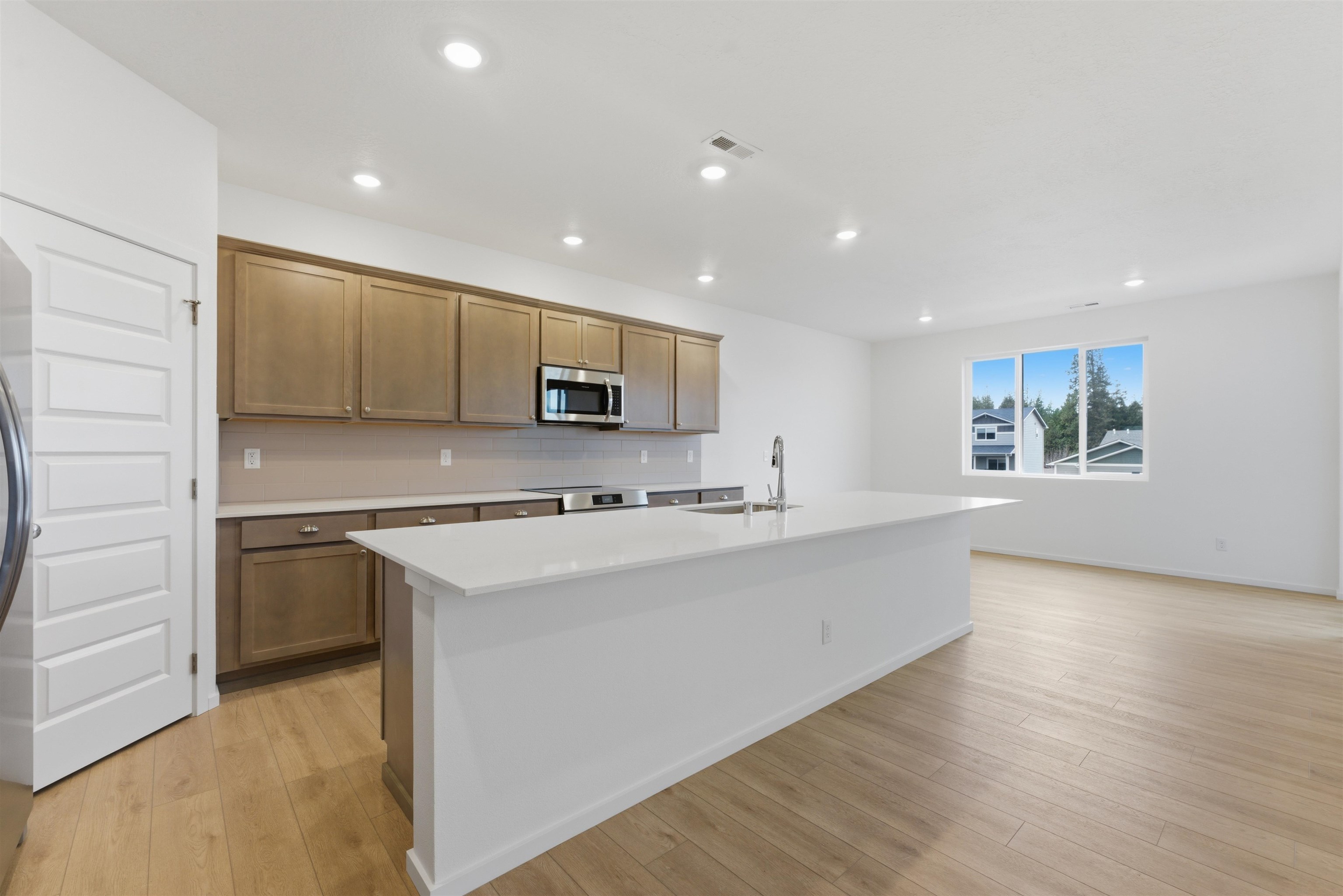 3084 S Coulter Ln - Photo 3