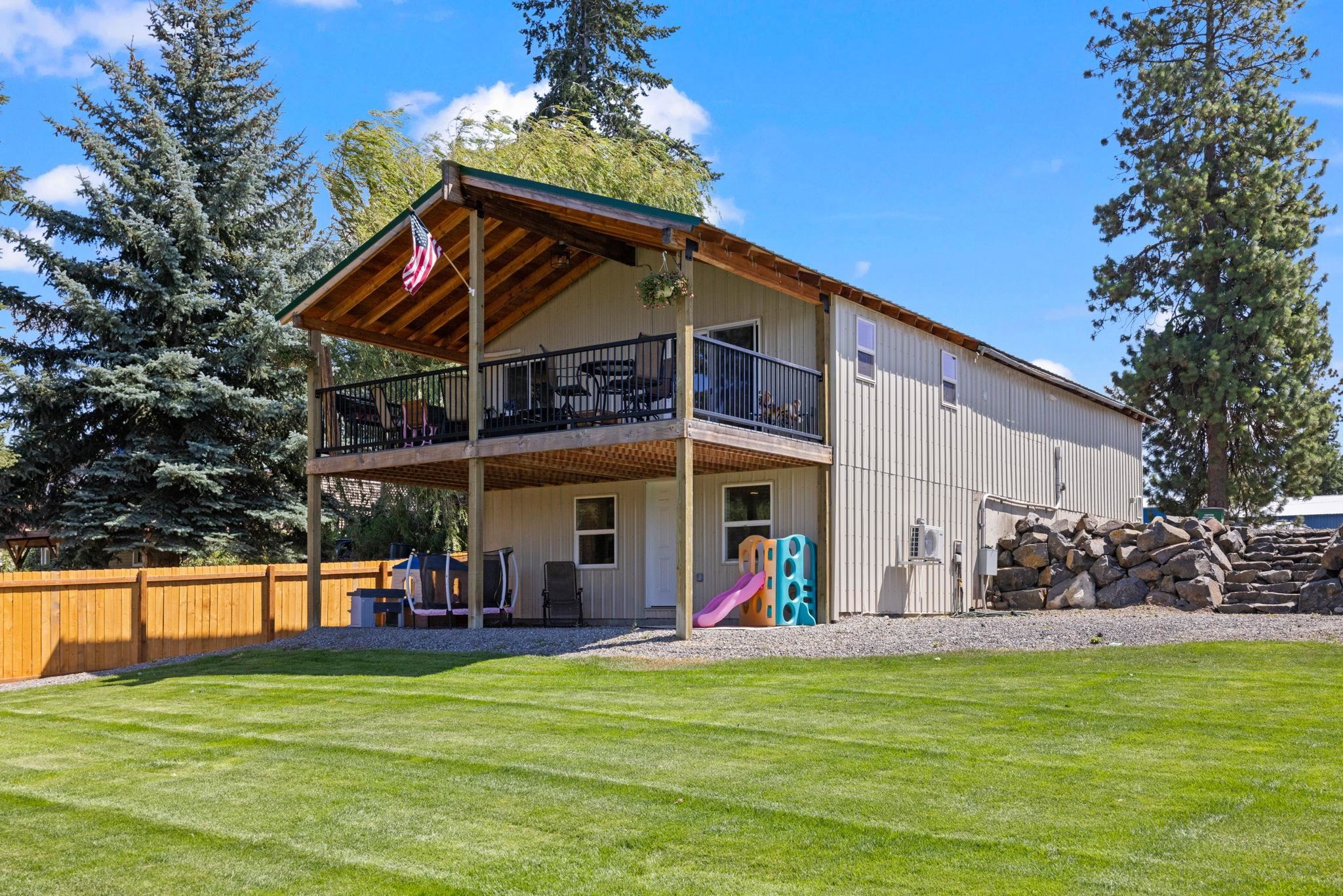 14321 ROBERT Ave - Photo 1